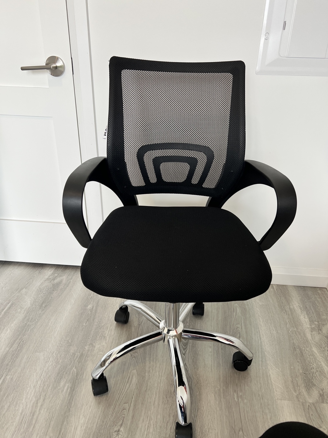 Chair - photo 2