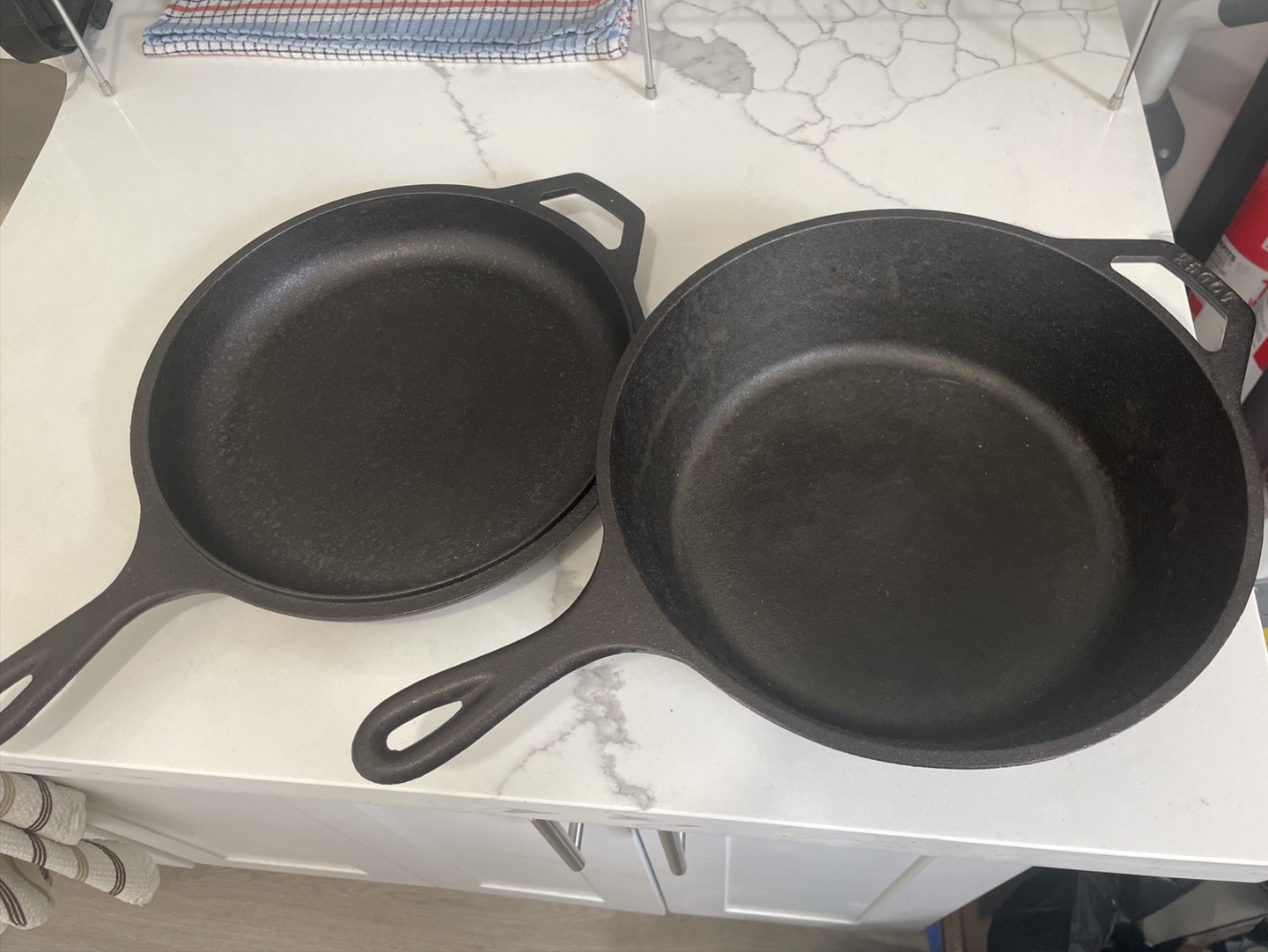 Lodge Cast Iron Skillet - photo 2