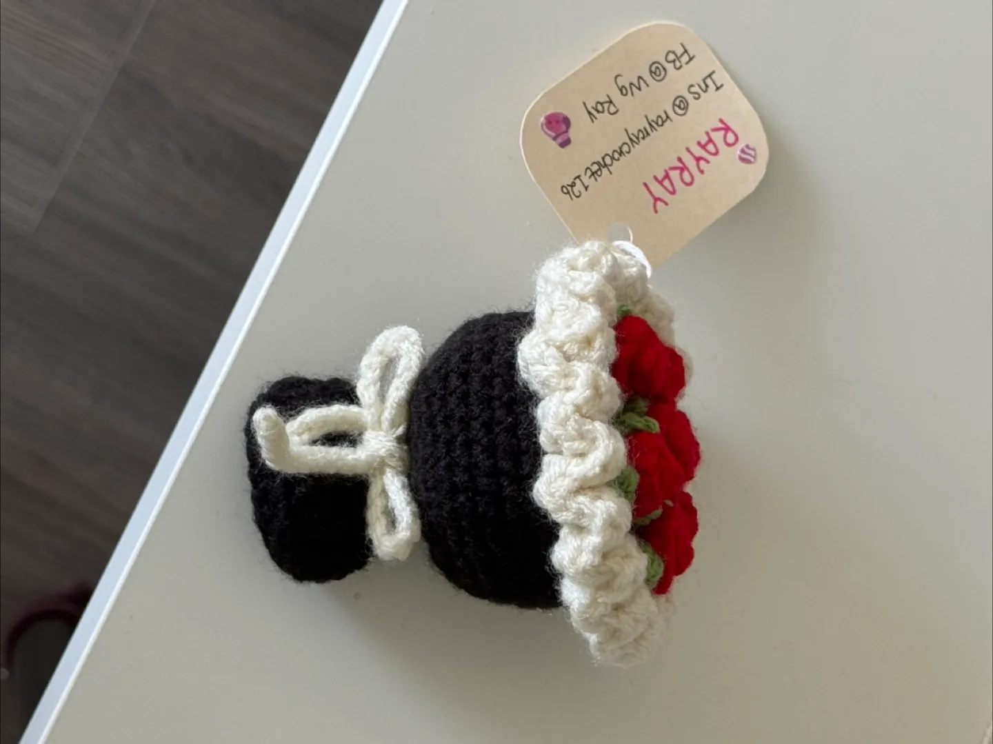 Handmade Crochet Rose Bouquet image indicator(2)