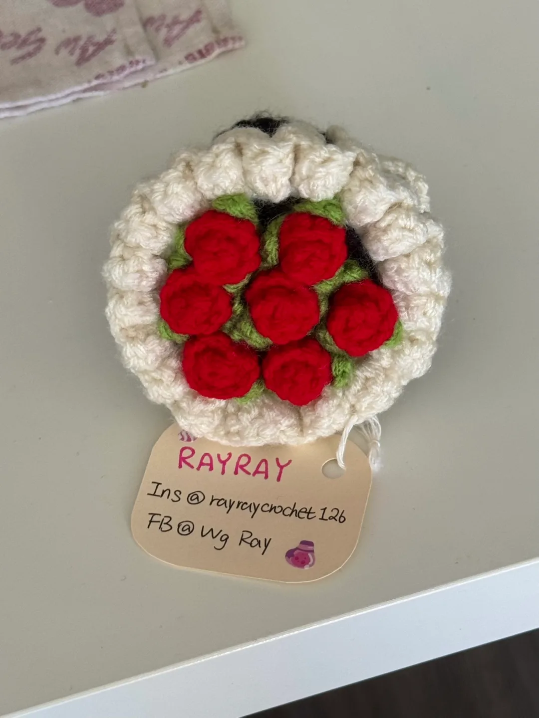 Handmade Crochet Rose Bouquet thumbnail