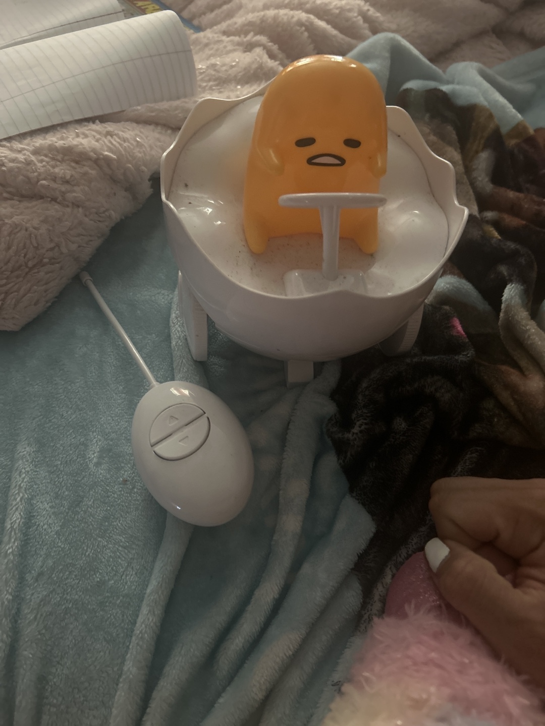 Gudetama Egg Car - photo 4