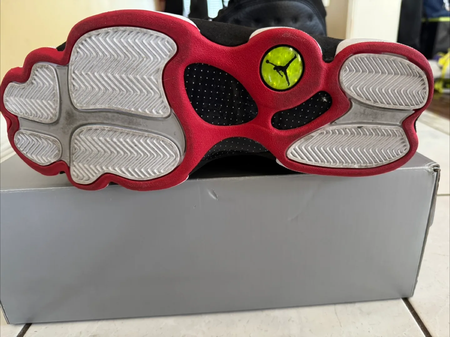 Jordan 13 Retro Black size 10.5 image indicator(6)