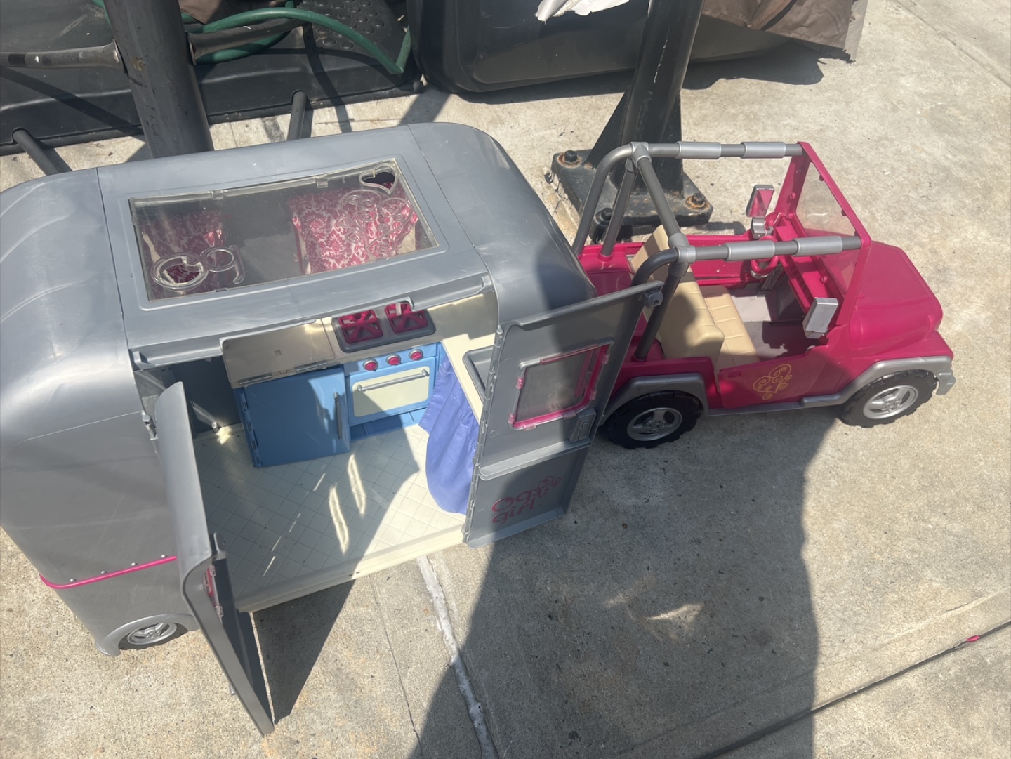 Our generation jeep and camper retails for $300 🥕 - photo 5