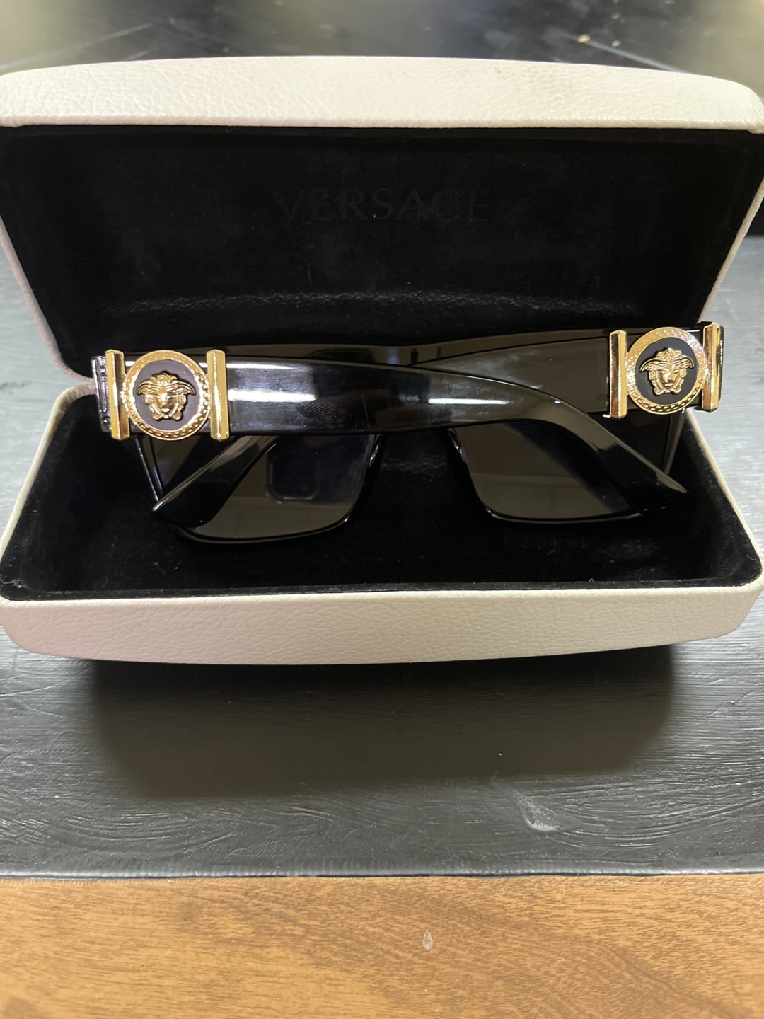 Versace Sunglasses with Case - Black - photo 2