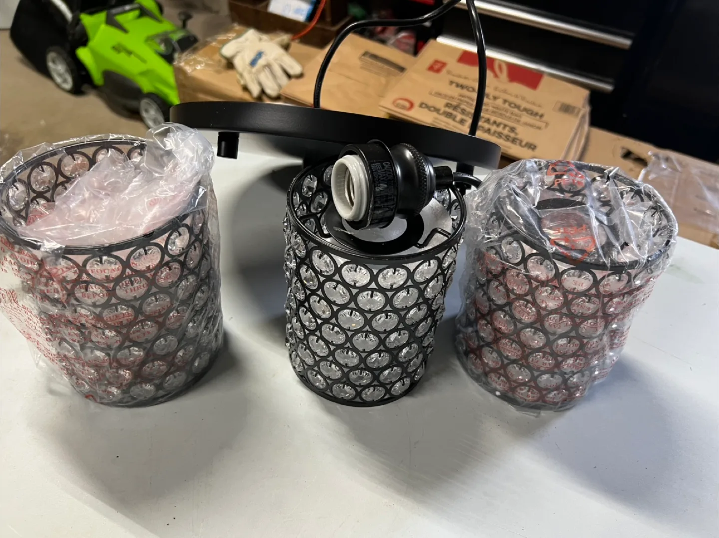 Doraimi Lighting 3-Light Hanging Pendant - Black image indicator(4)