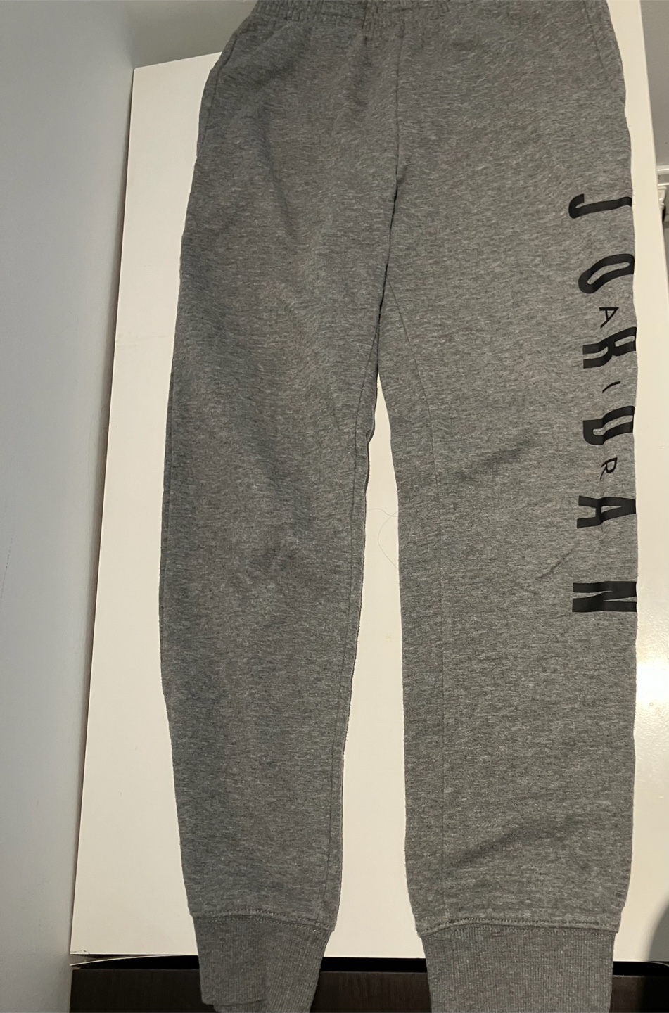 2 boys Jordan Grey Sweatpants - photo 3