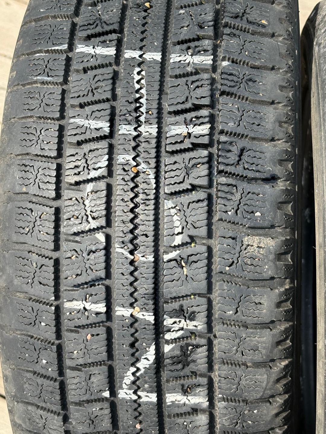 Set of 4 Winter Tires - photo 5