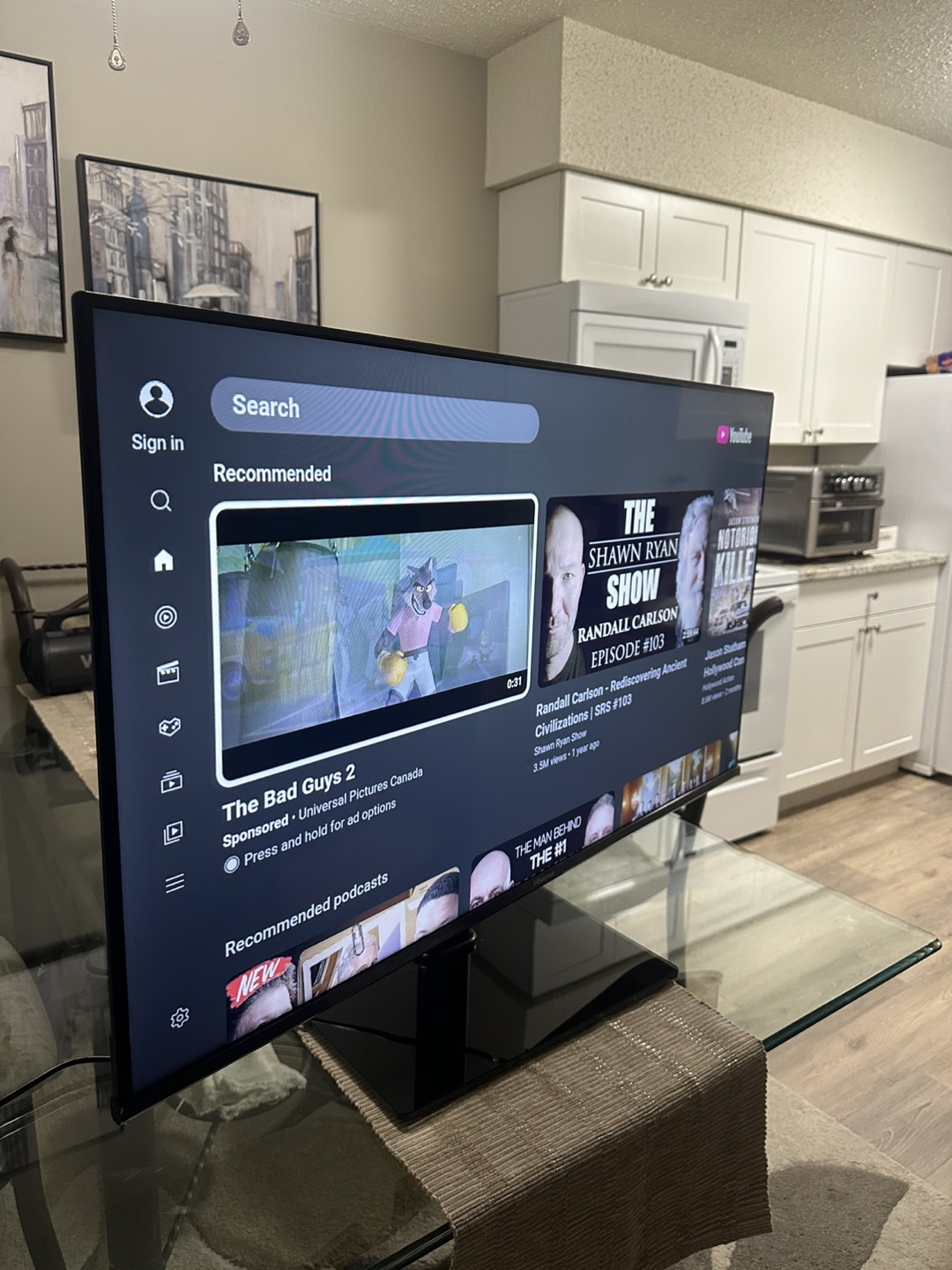 Like New 42-Inch Hisense Smart Full HD TV (2024 Model) - photo 2
