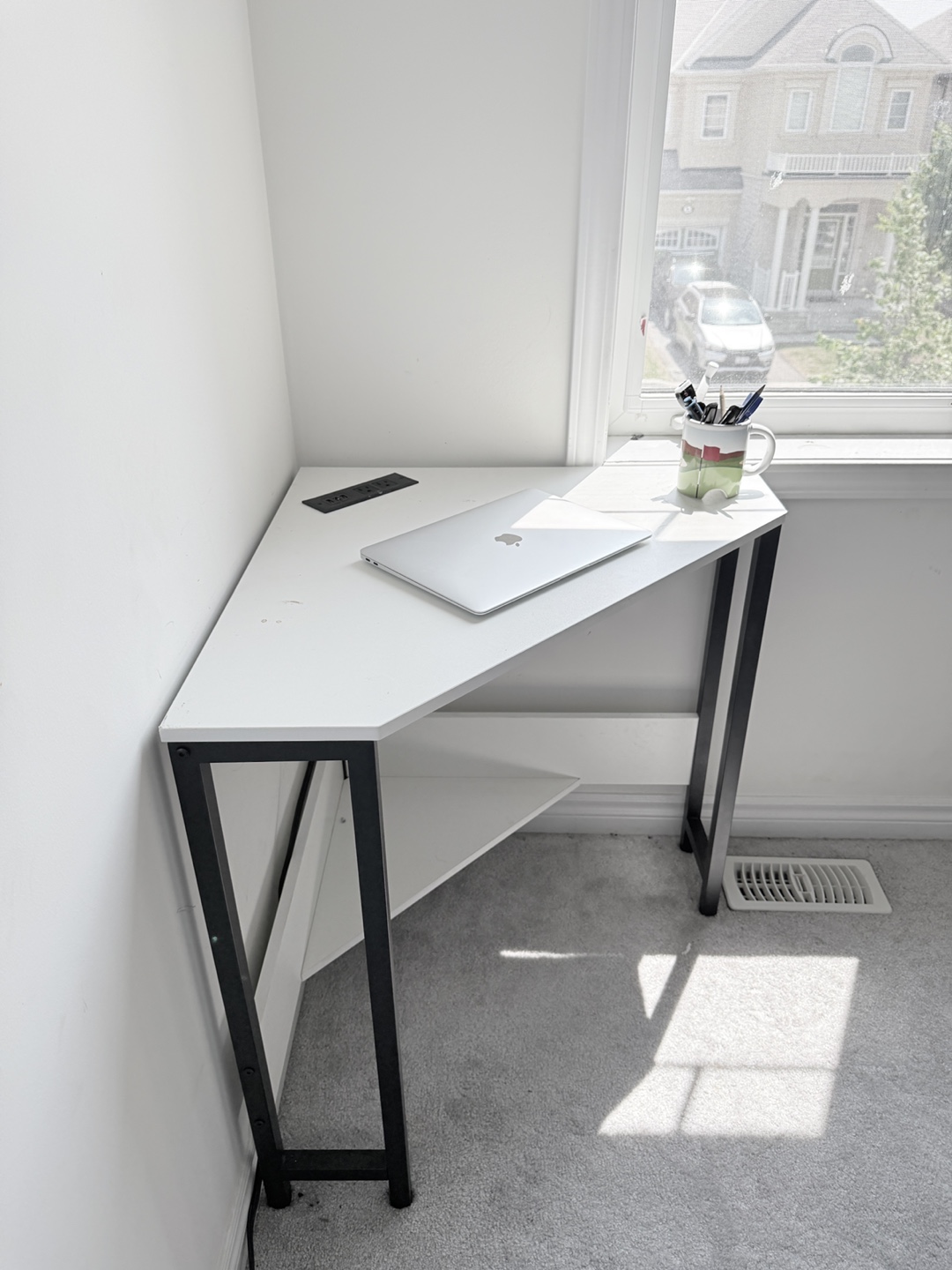 Corner Desk with Black Legs - photo 3