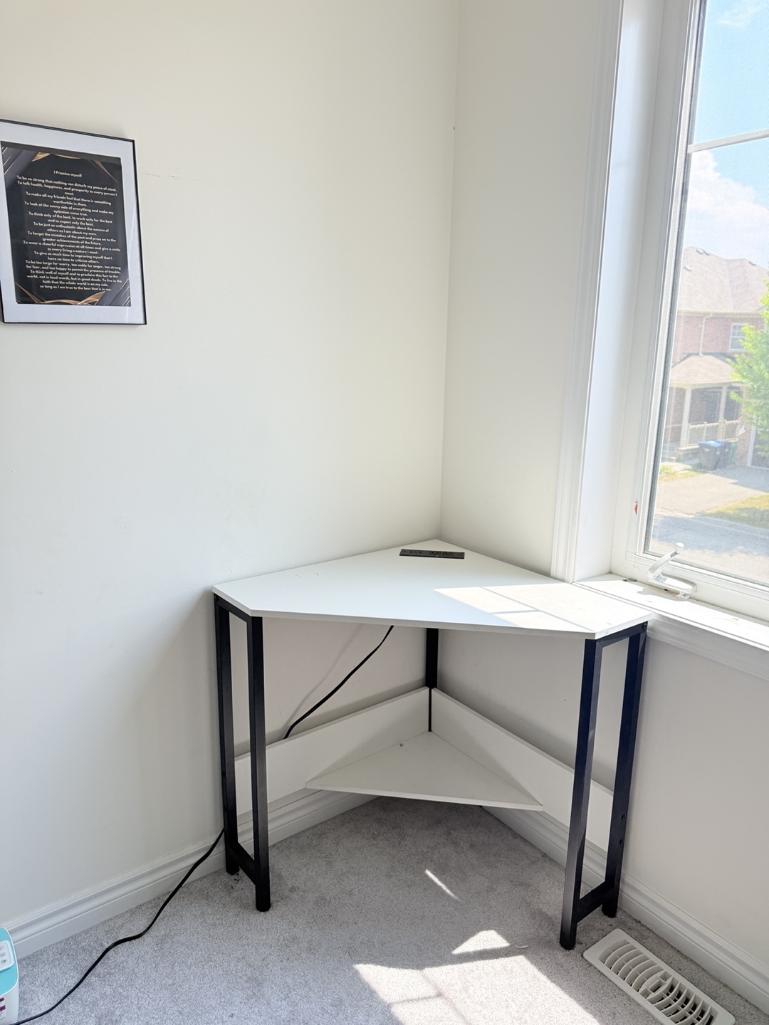 Corner Desk with Black Legs