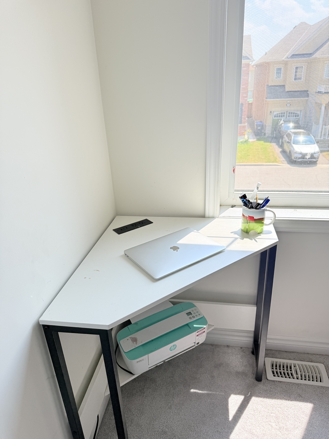 Corner Desk with Black Legs - photo 2