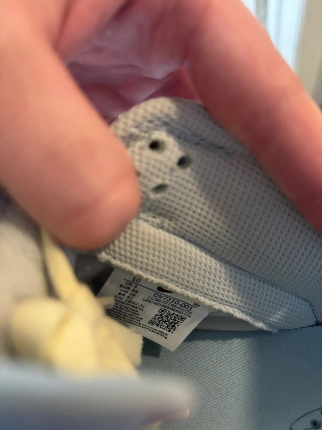 Nike Dunk Low SE Gone Fishing Chinook Salmon image indicator(7)