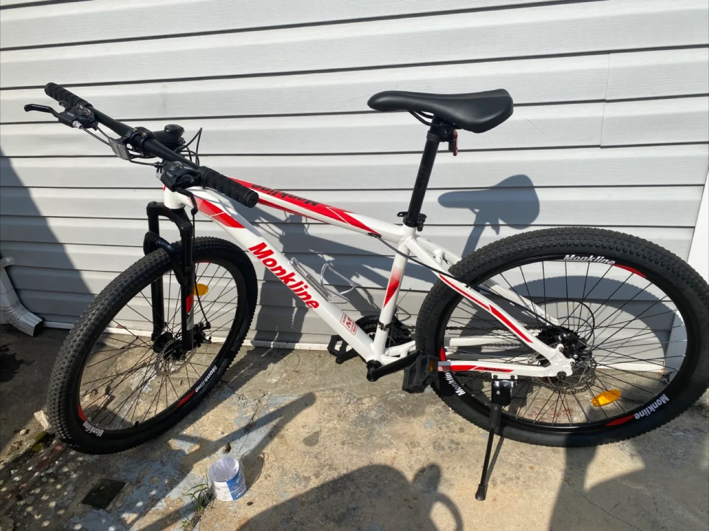 Monkline Mountain Bike - White/Red, 27.5" Tire thumbnail