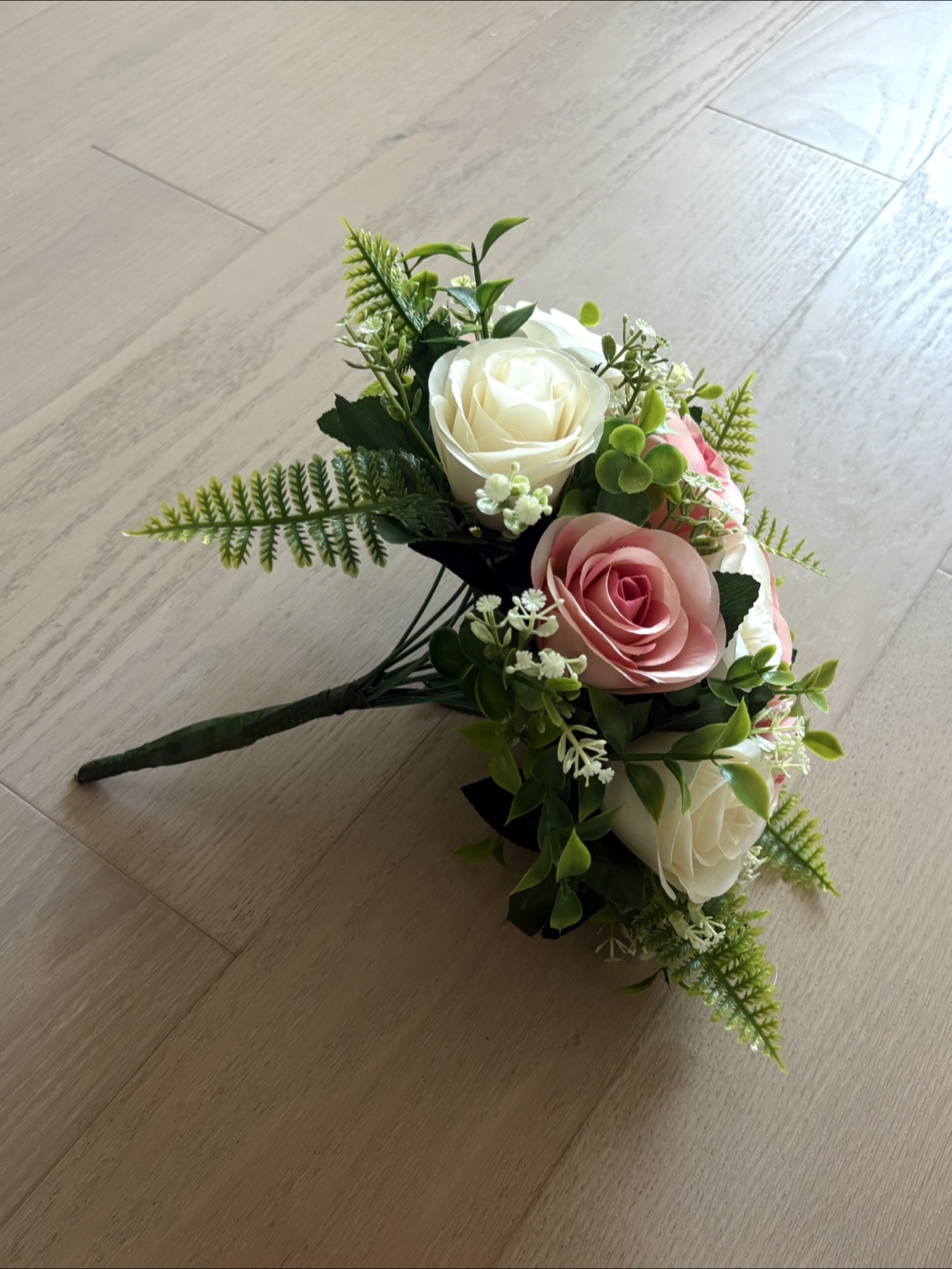 Faux Floral Bouquet - White & Pink Roses - photo 2