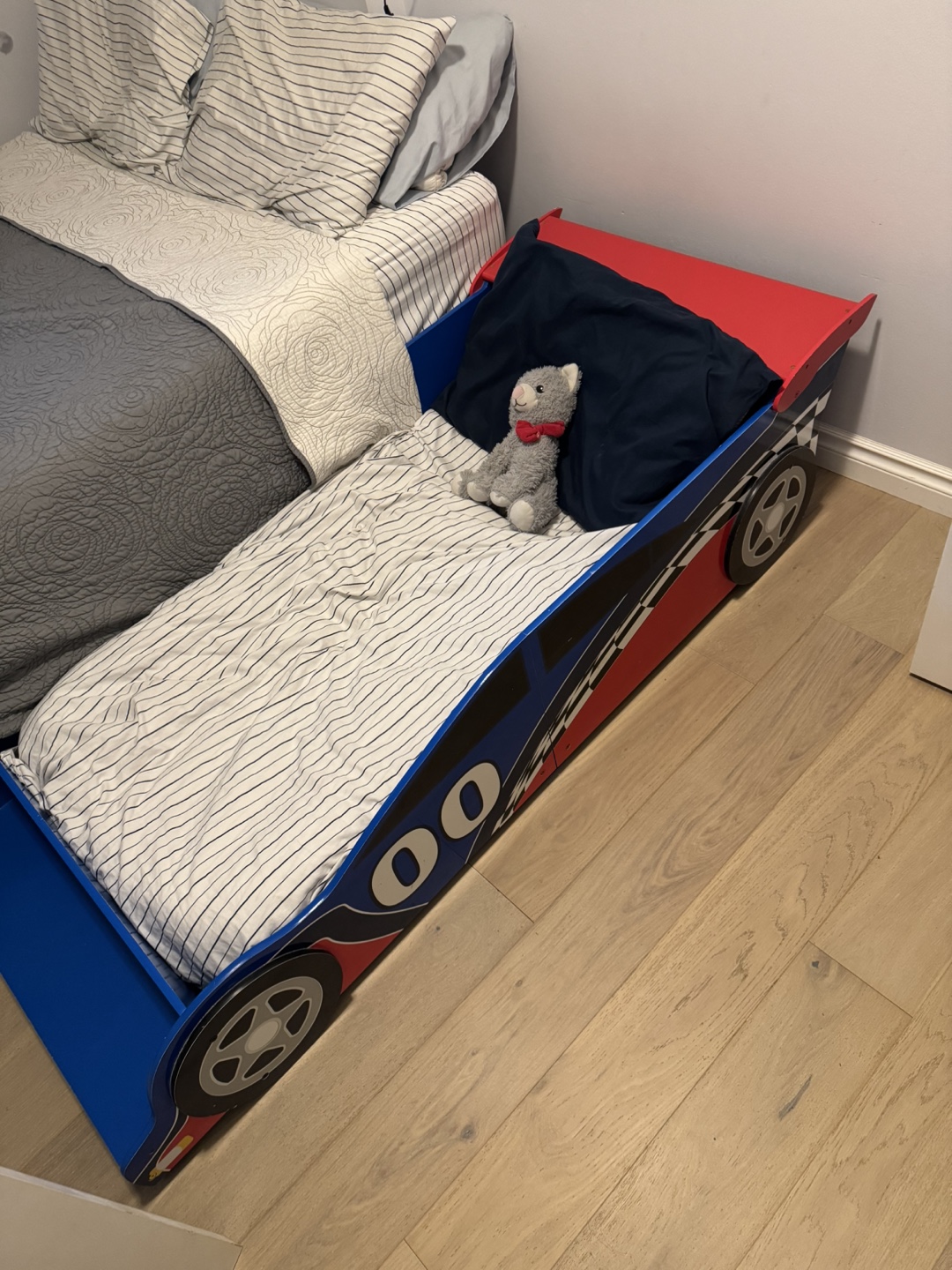 Race Car Toddler Bed - Fun Kids Bed! - photo 2