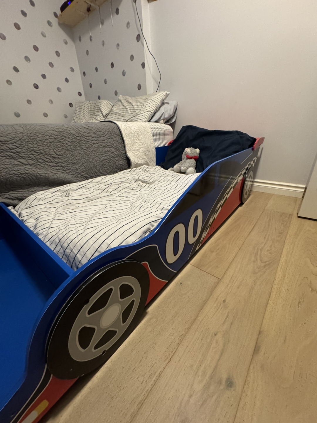 Race Car Toddler Bed - Fun Kids Bed! - photo 3
