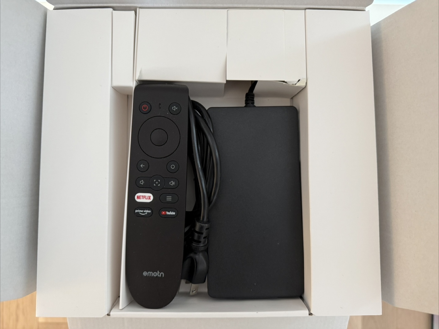 Emotn N1 Smart Portable Projector - photo 5