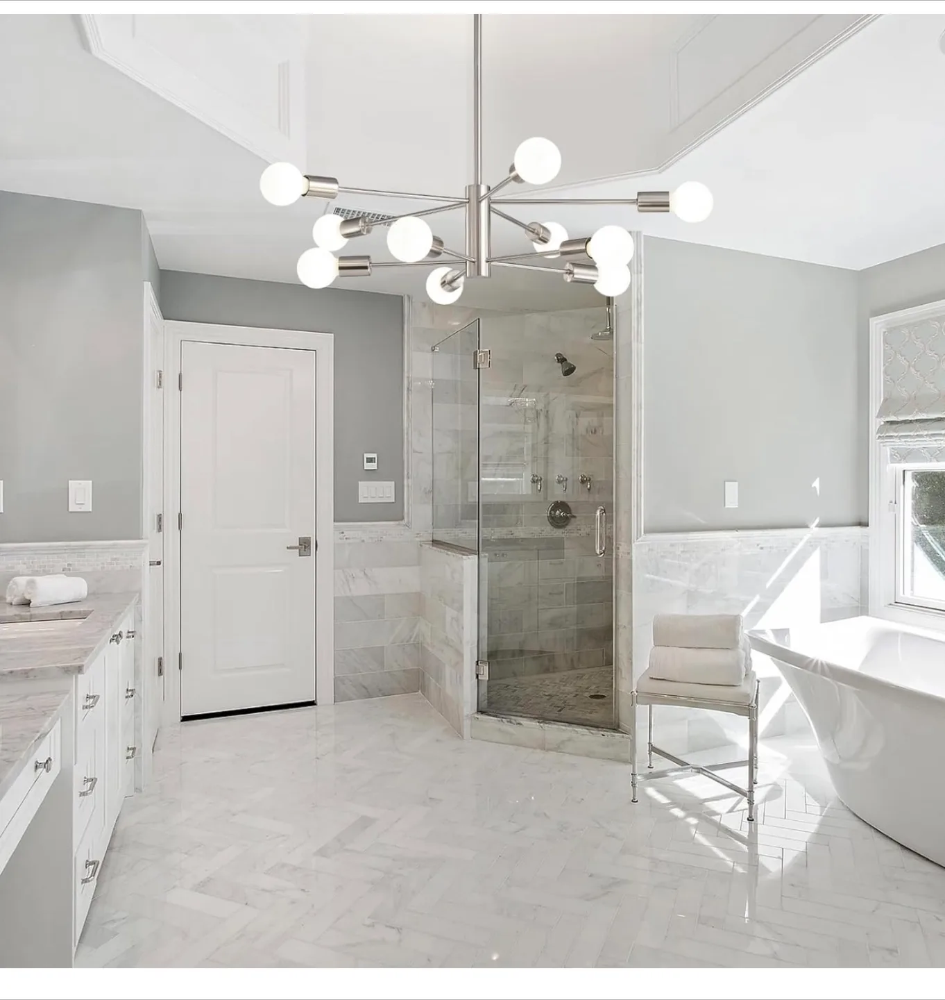 Modern Sputnik Style Chandelier BRAND NEW! image indicator(2)