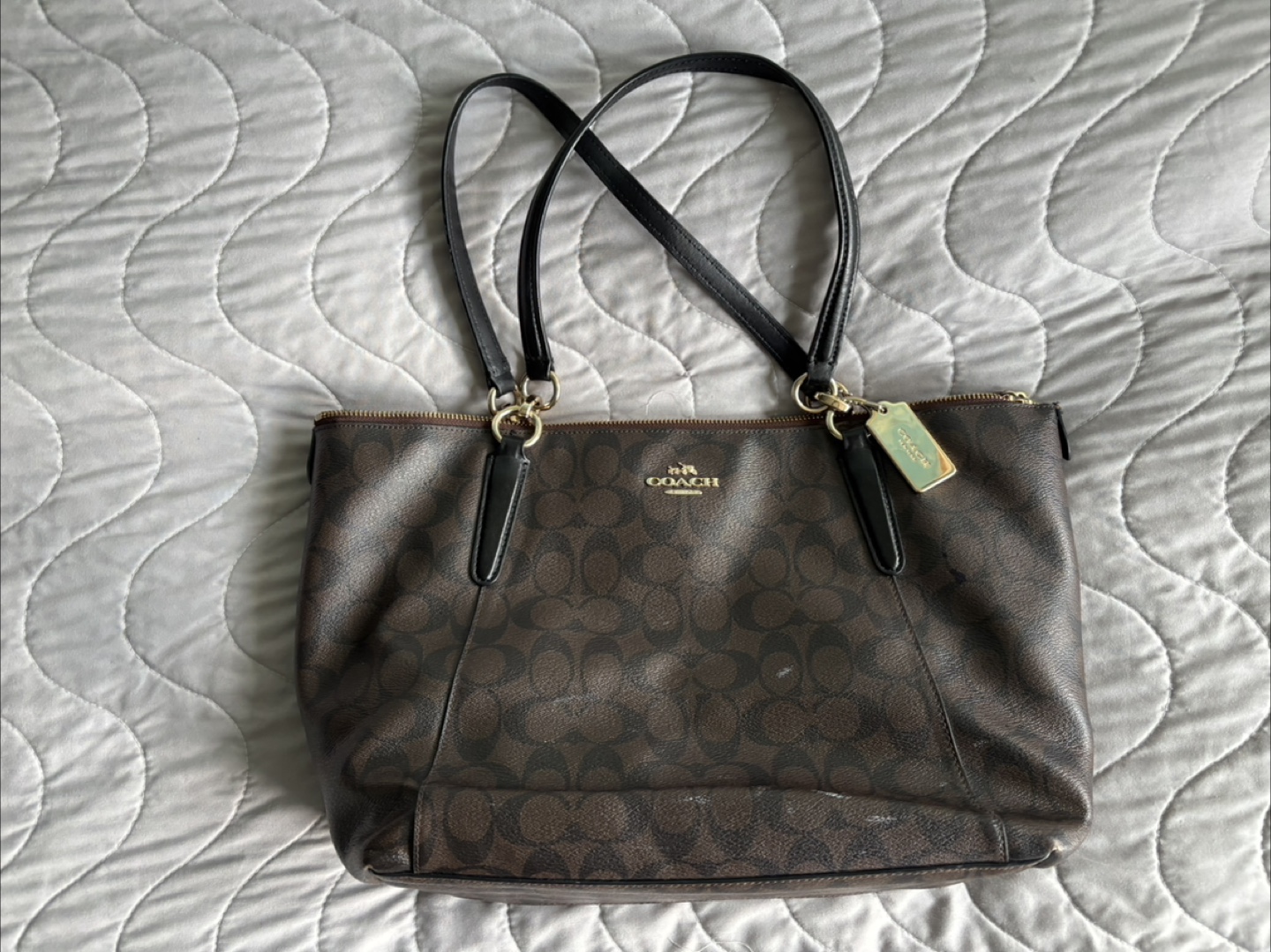 Coach purse with matching coin purse