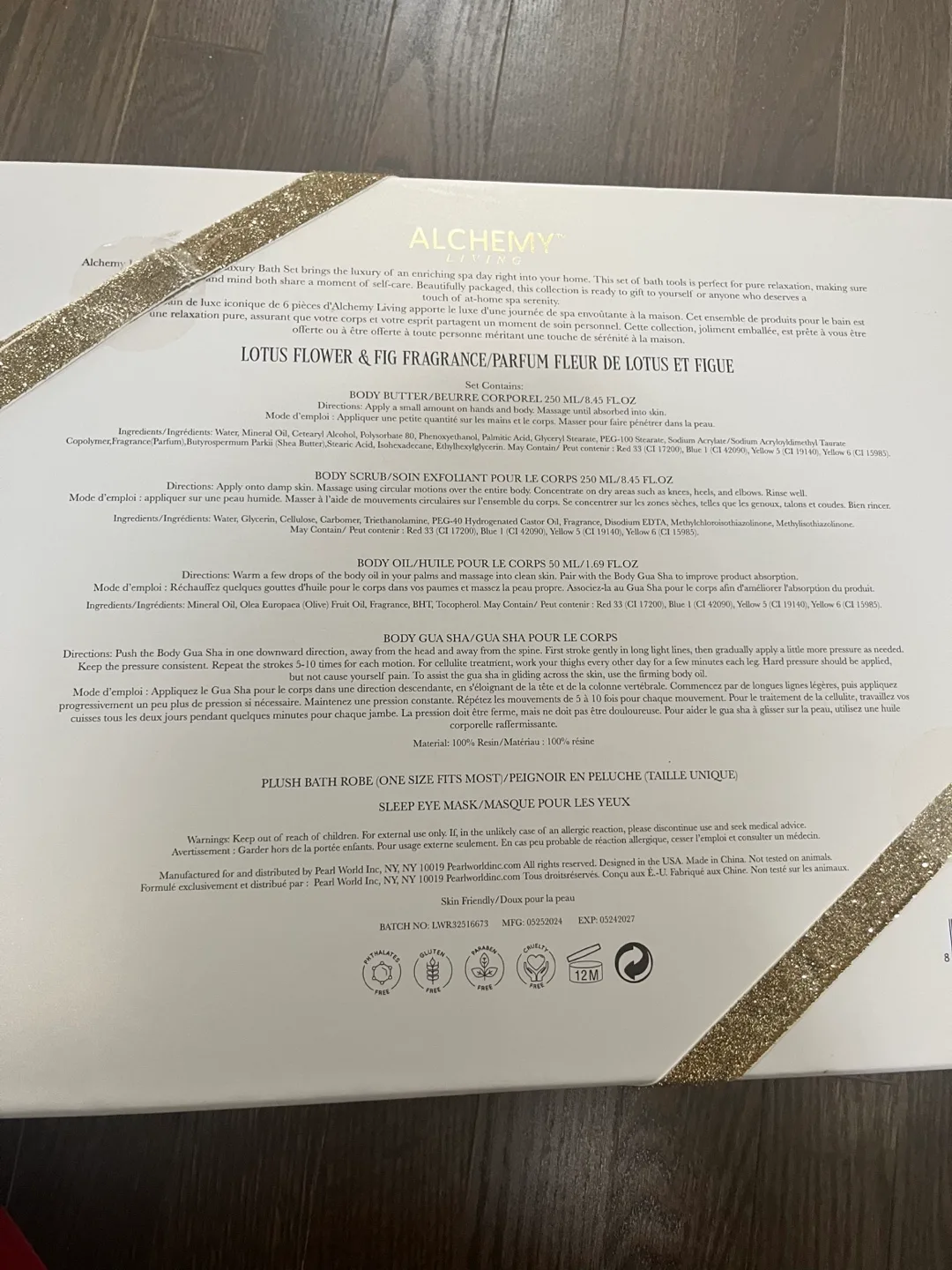 Alchemy Living Lotus Flower & Fig 6-Piece Bath Set image indicator(4)