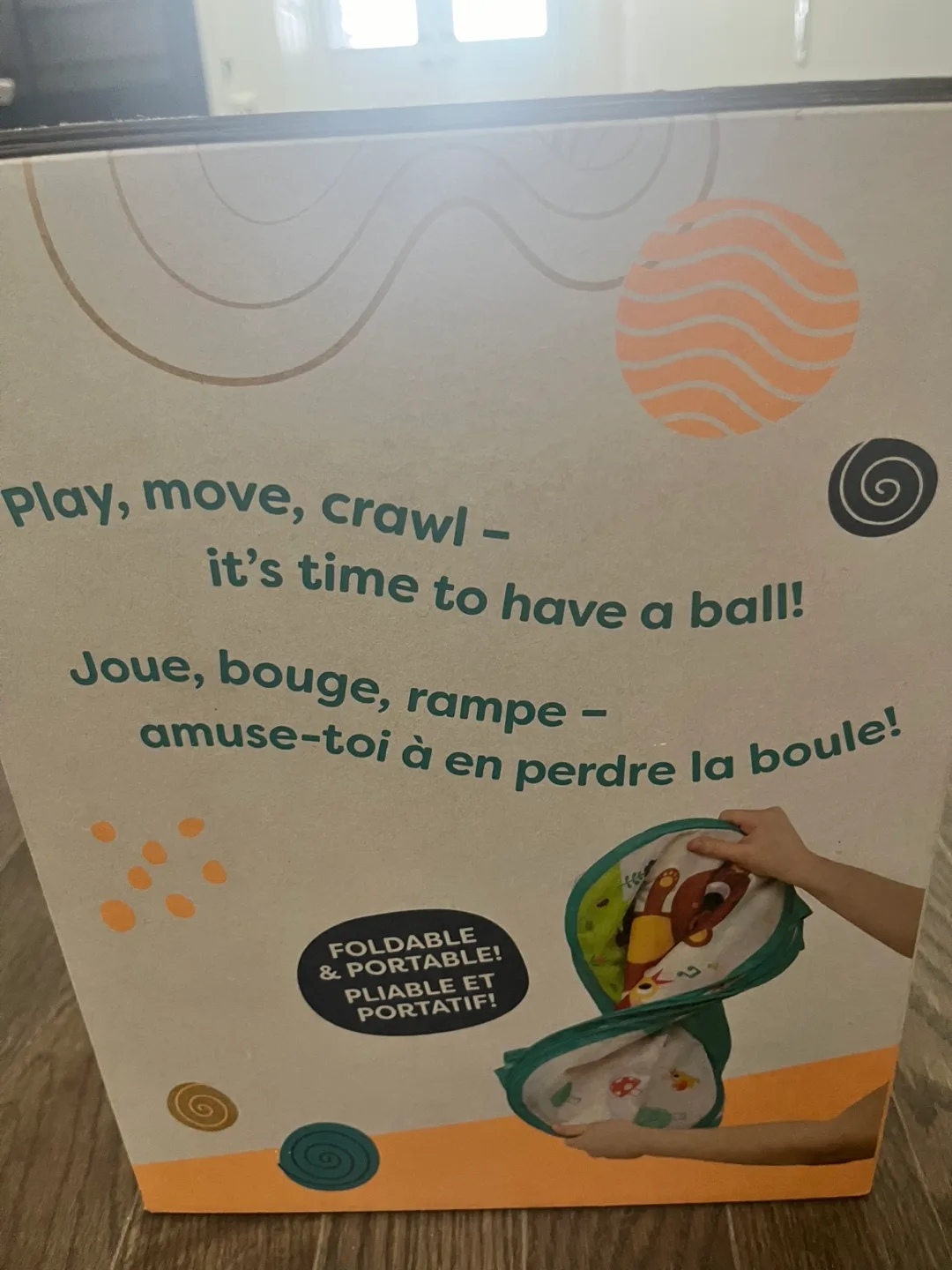 B. toys Mini Playspace Ball Pit - Like New! image indicator(2)