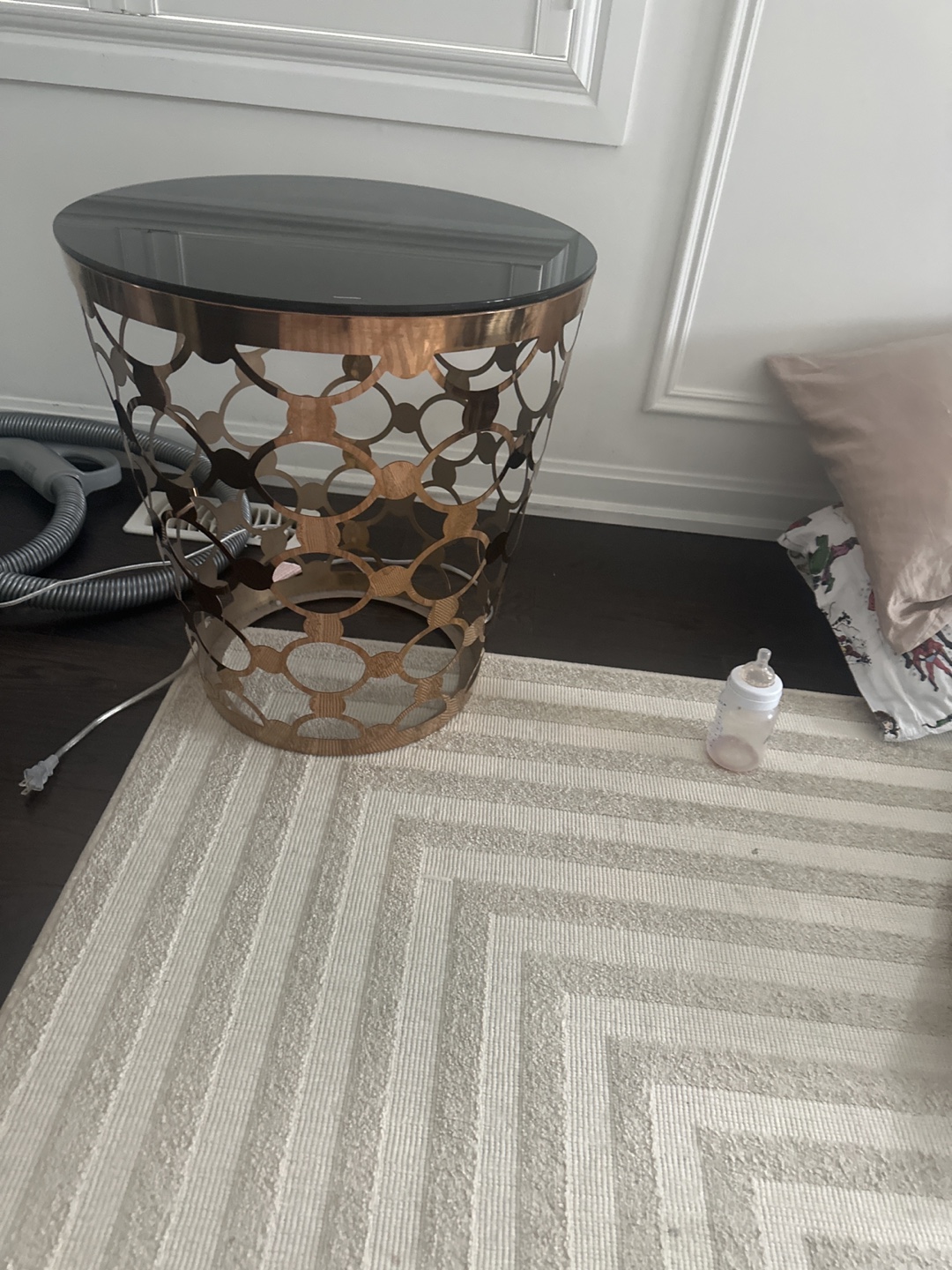 Round Glass Top Coffee Table - photo 3