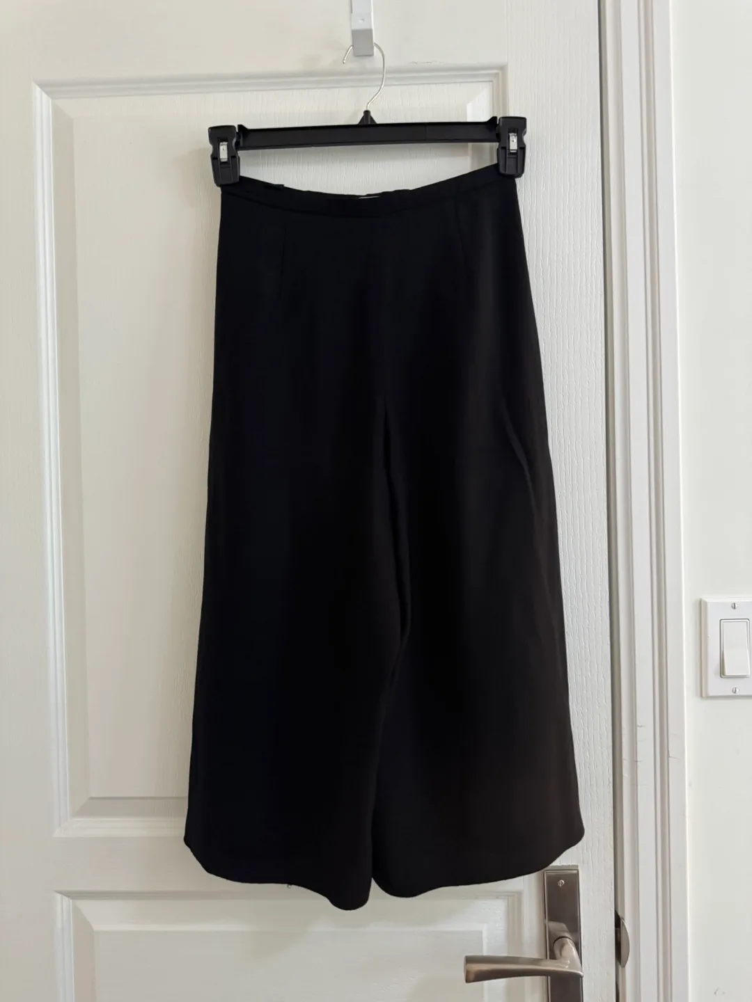 Babaton Black Pants - Size 2 image indicator(3)