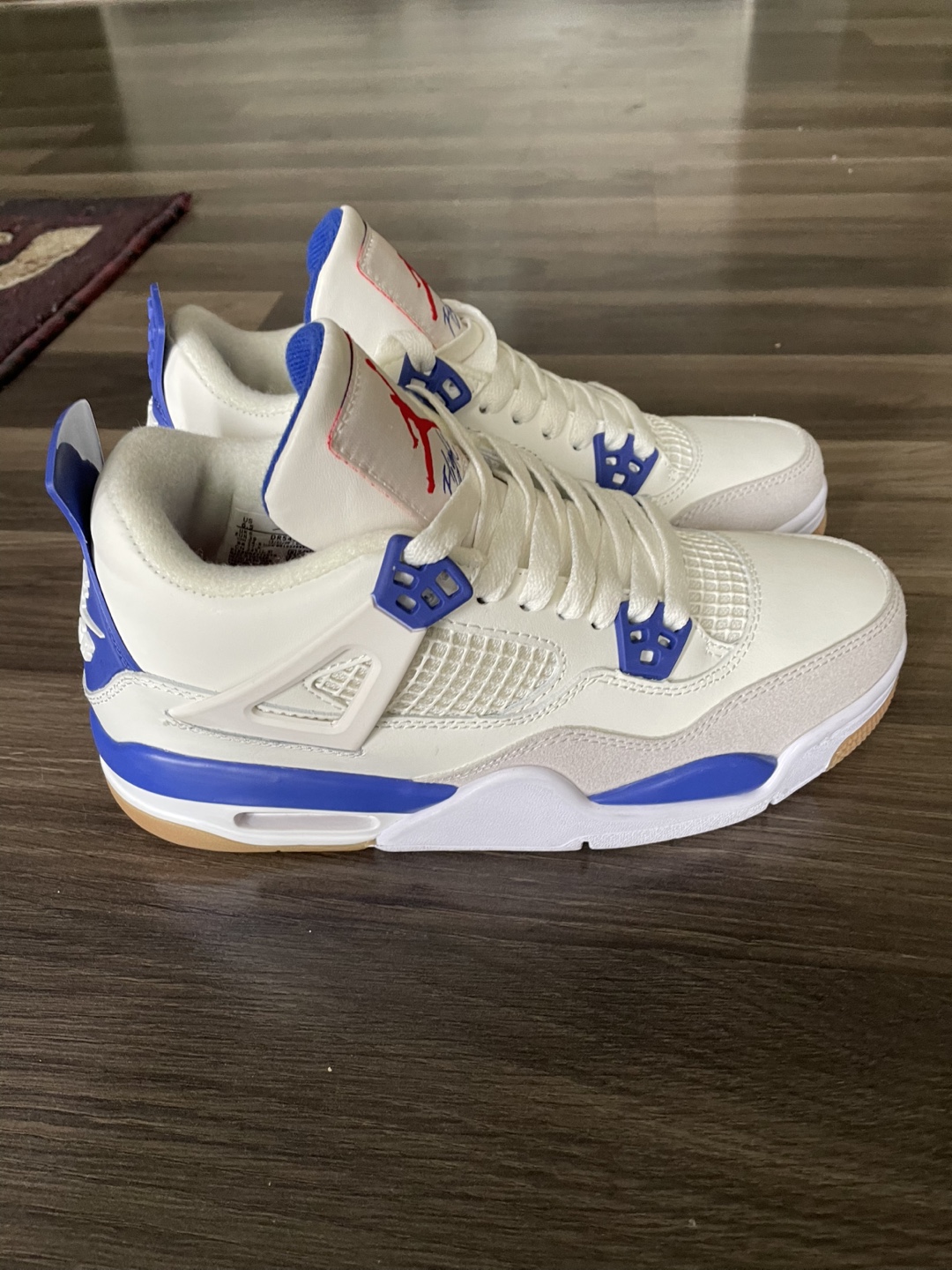 Nike Air Jordan 4 Retro SB - photo 4