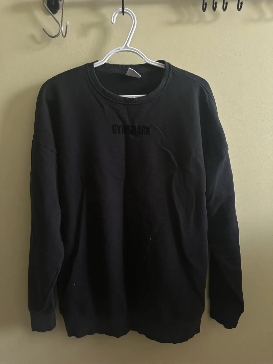 Mens Gymshark Black Long Sleeve Workout Shirt thumbnail