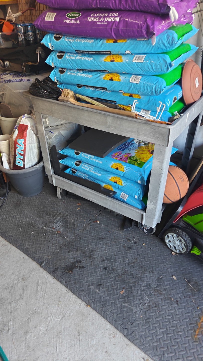 Rolling table cart