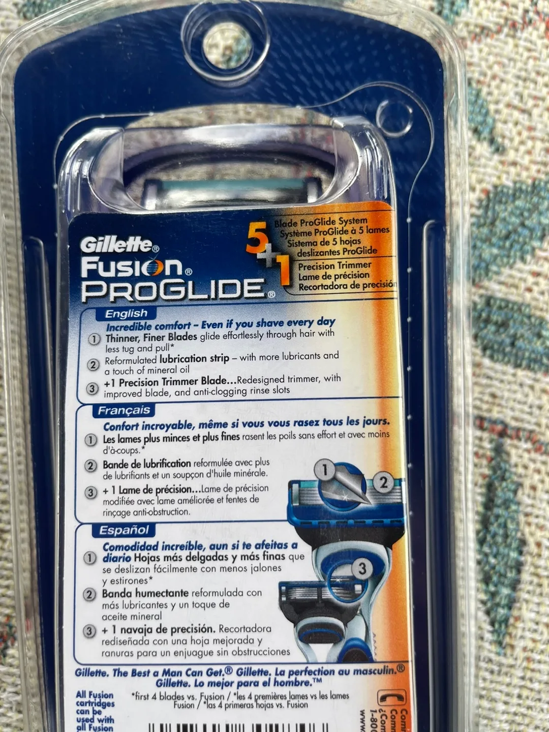 Gillette Fusion Proglide Razor with 2 Cartridges image indicator(3)