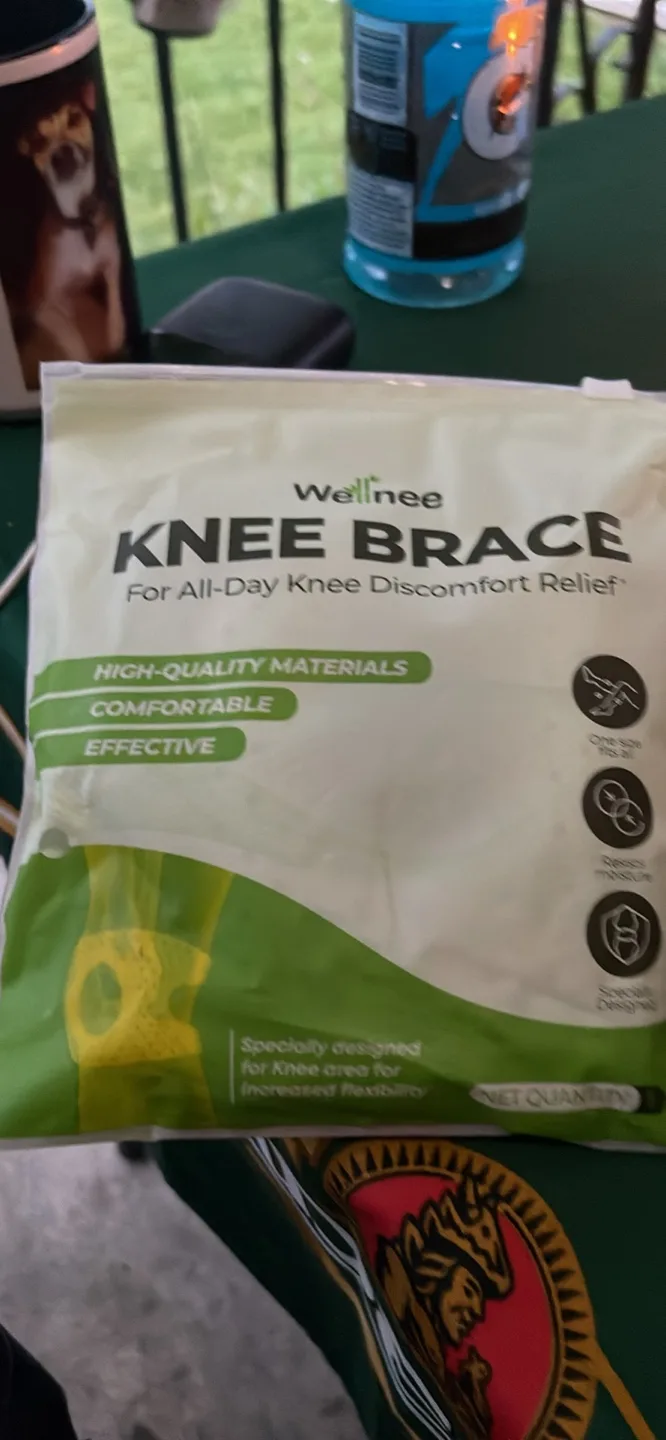Knee brace thumbnail