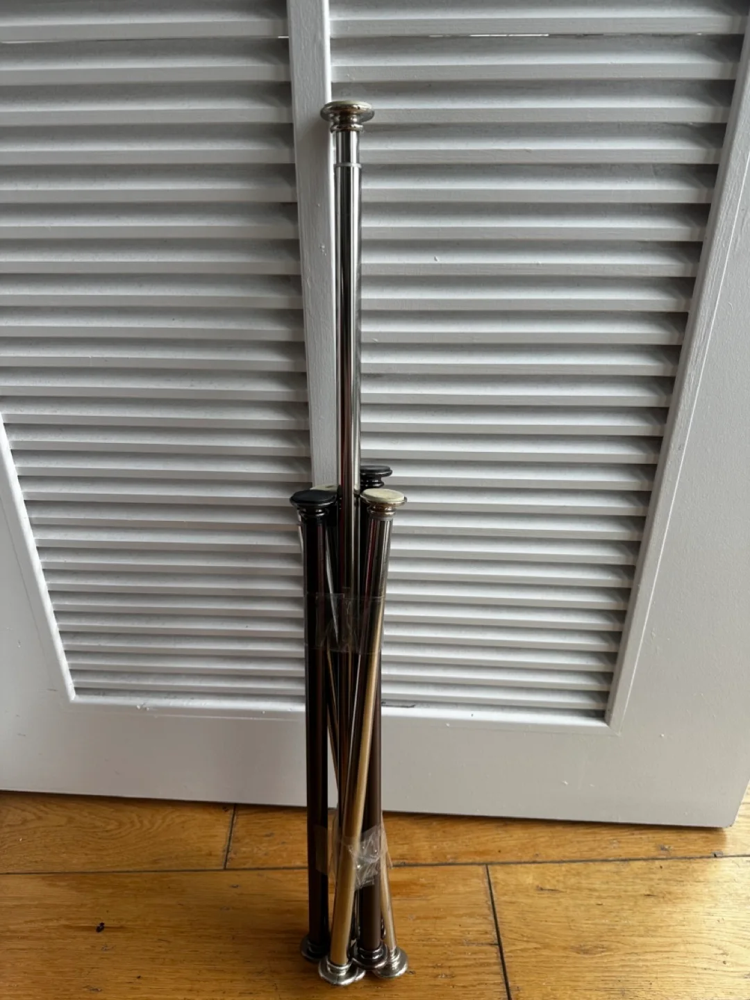 Assorted curtain rods thumbnail