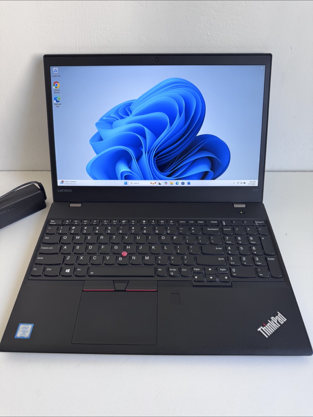 Lenovo T570 i5/7th-16GB/256GB/Win 11 Laptop