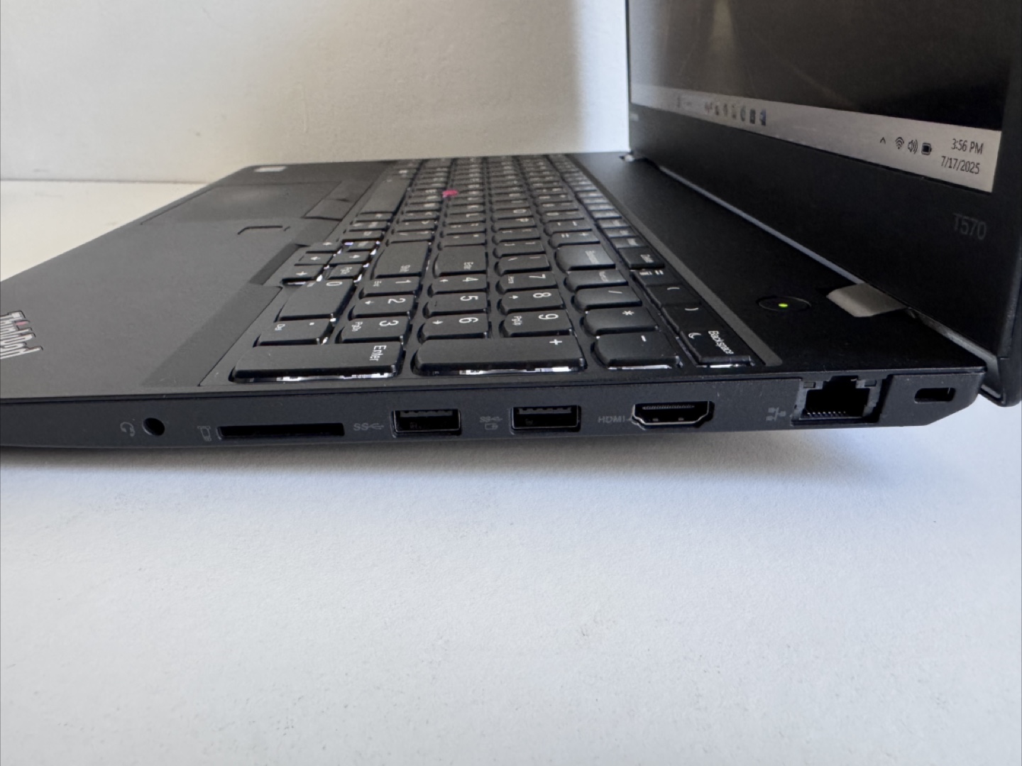 Lenovo T570 i5/7th-16GB/256GB/Win 11 Laptop - photo 5