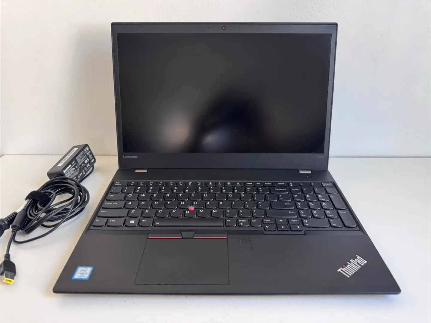 Lenovo T570 i5/7th-16GB/256GB/Win 11 Laptop image indicator(9)