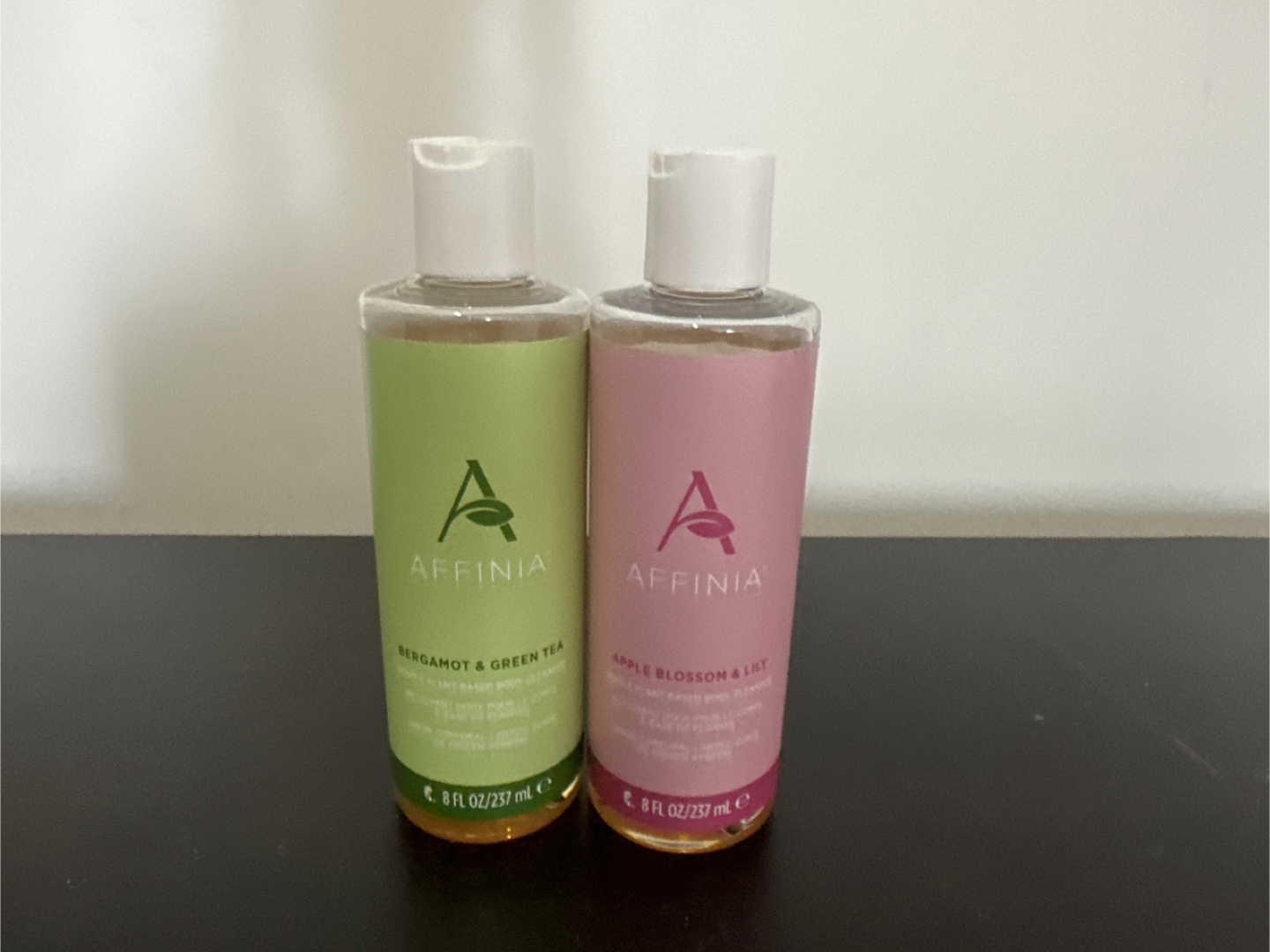 Affinia Bergamot & Green Tea and Apple Blossom & Lily - 237ml