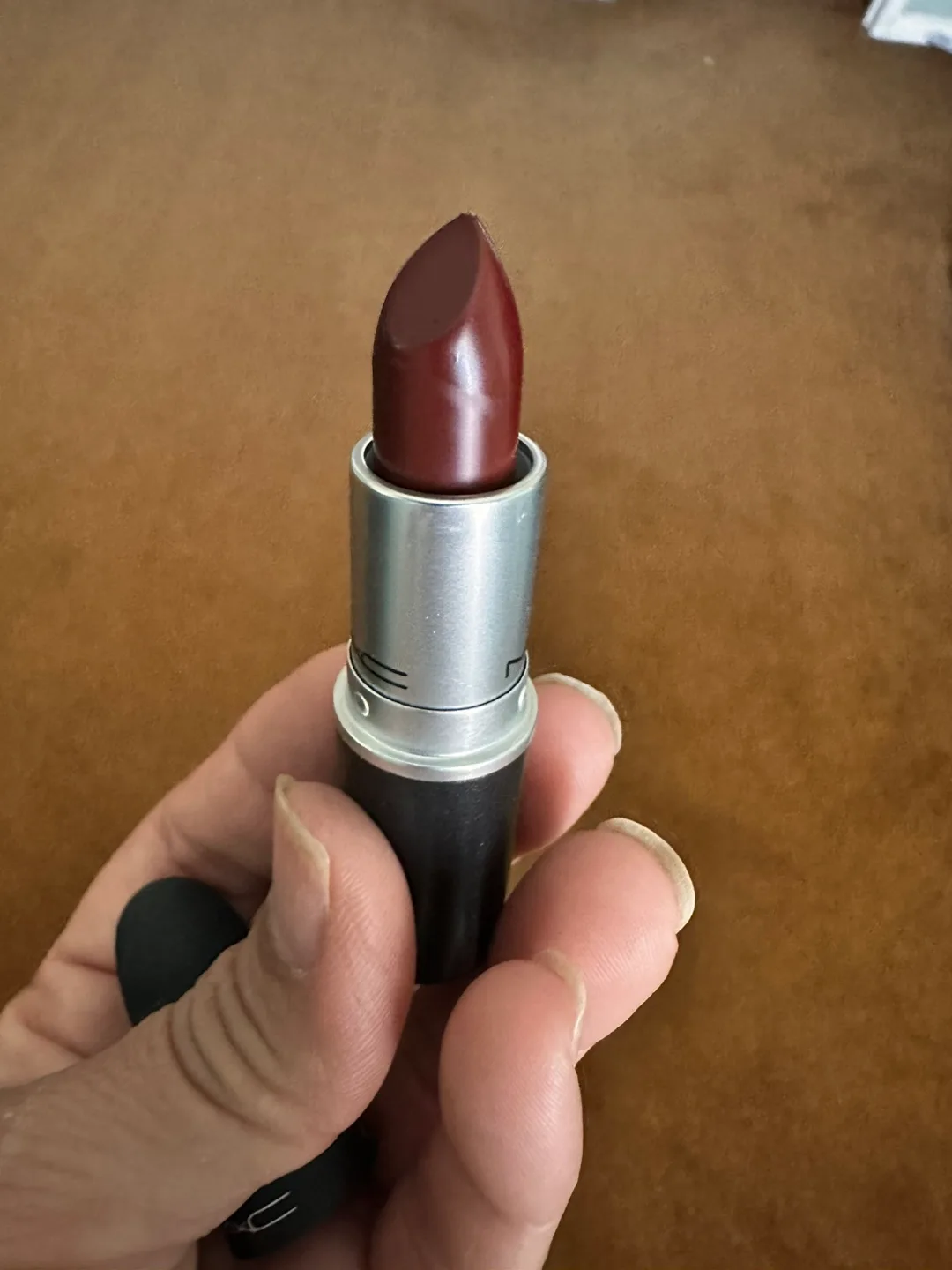 Lipstick Lot: Estee Lauder,Clinique, MAC image indicator(3)