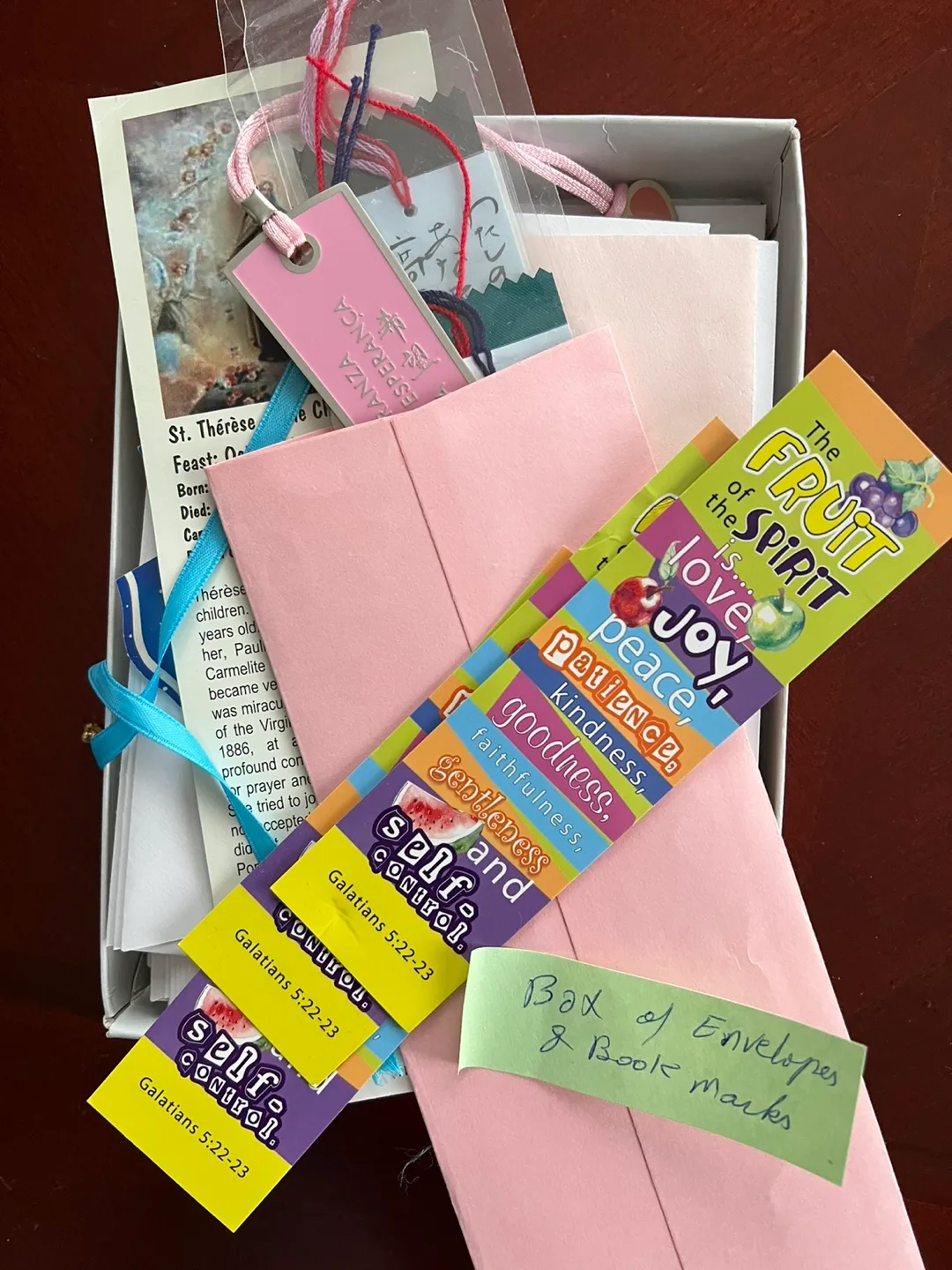 Variety of Cards and envelopes image indicator(6)