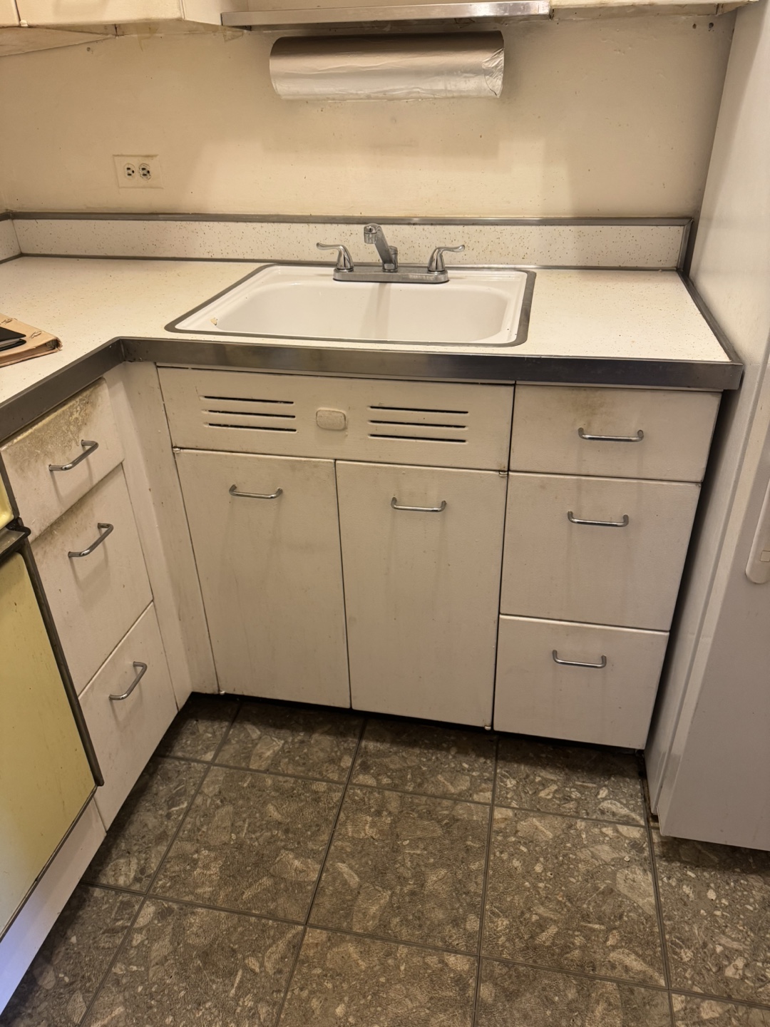 White kitchen metal Cabinets - photo 3