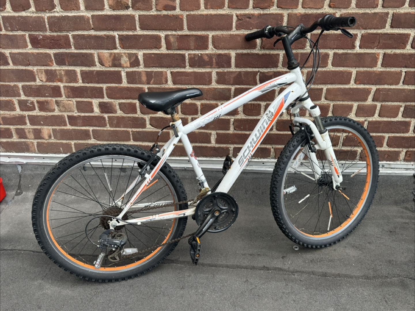 Schwinn Sidewinder 24" Mountain Bike - photo 3