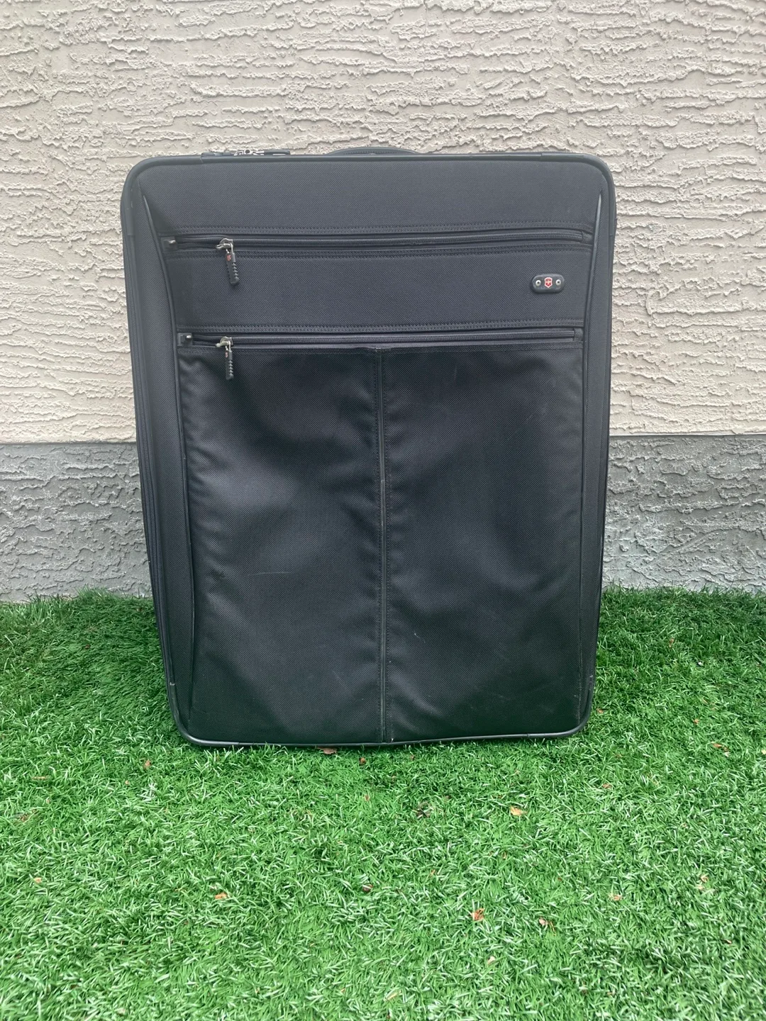 Black Luggage Suitcase thumbnail