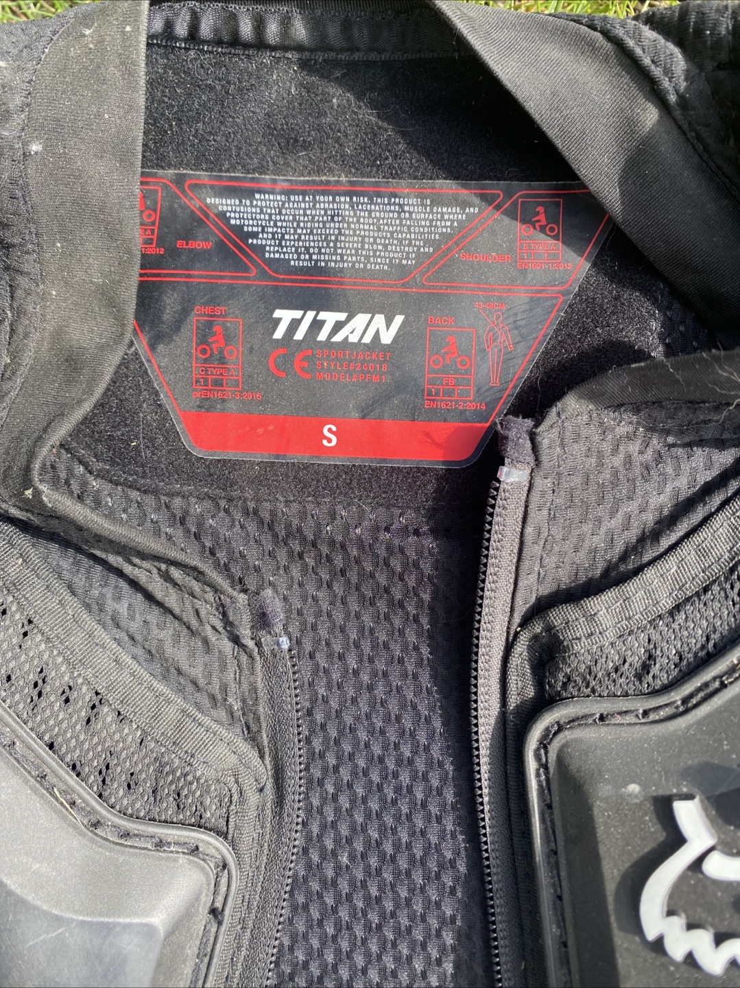 Fox Titan Sport motocross armor Jacket - Size Small - photo 2