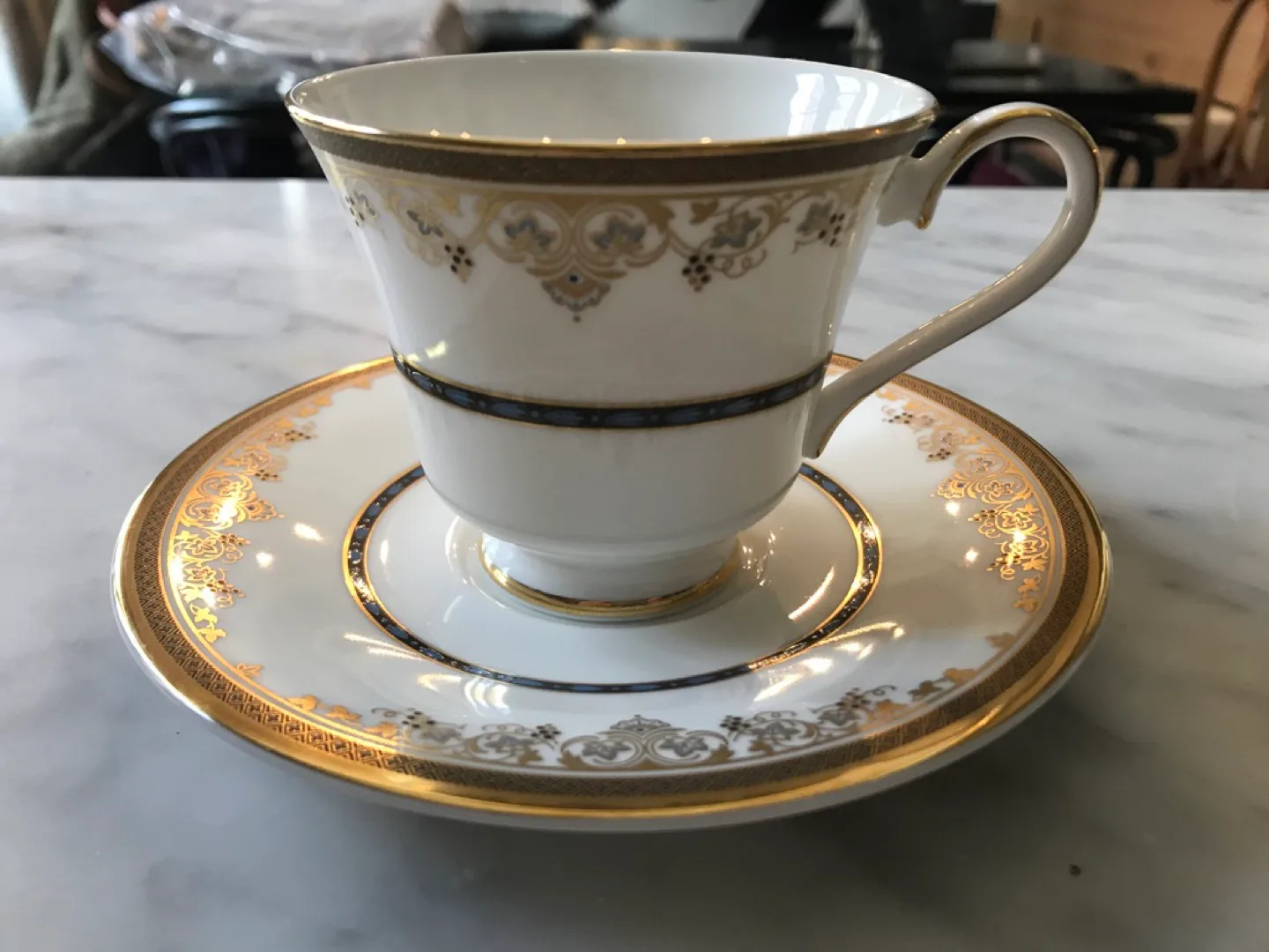 Royal Doulton Winchester Tea/Coffee Set thumbnail