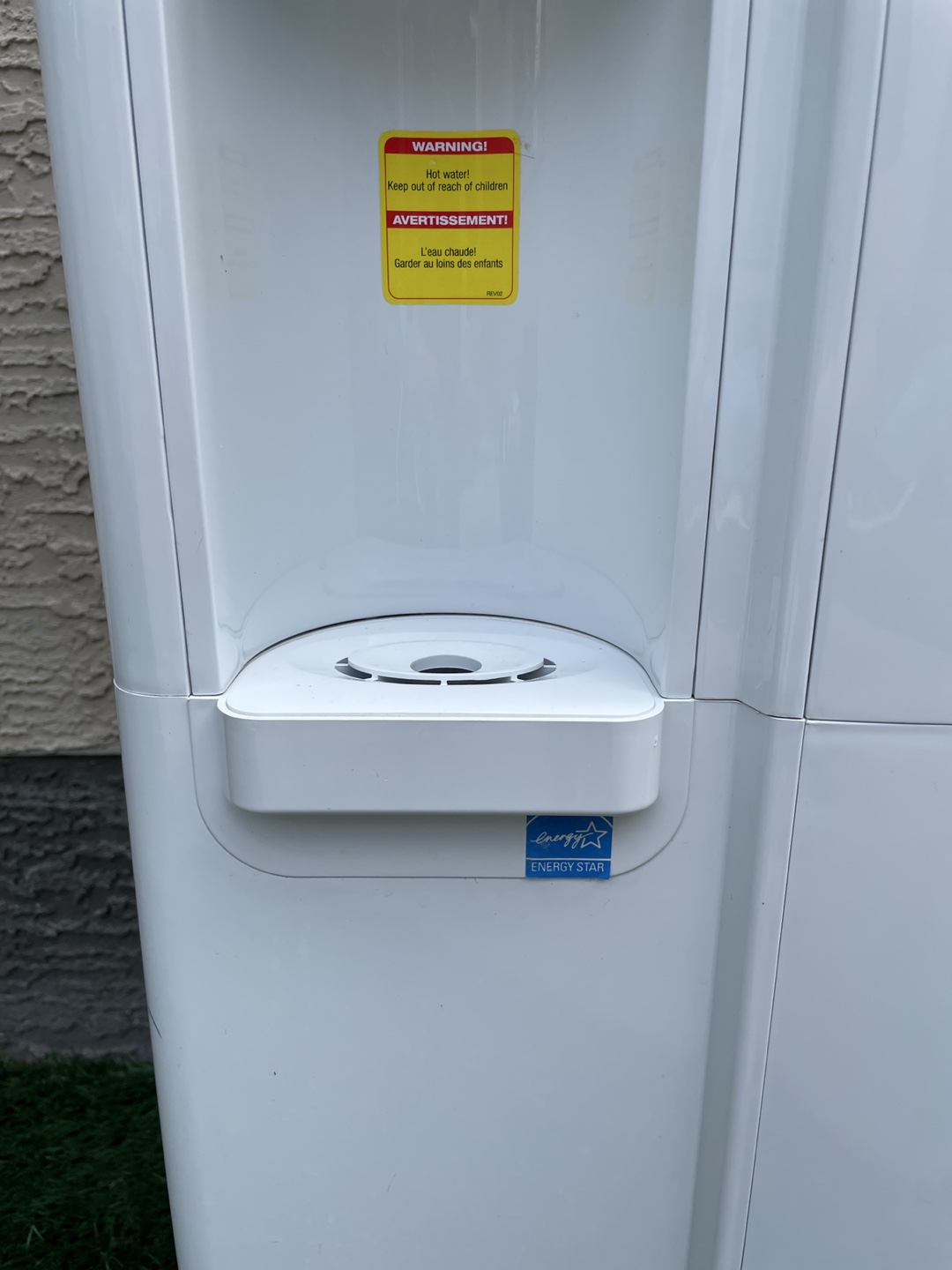 Water Dispenser - Hot & Cold - photo 2