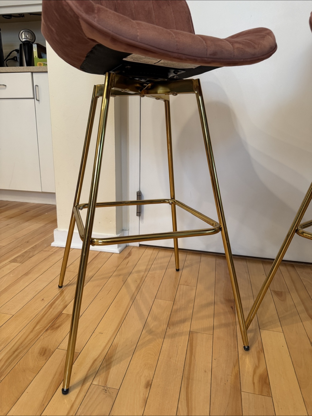 Set of 2 Pink/Mauve suede Bar Stools - photo 3