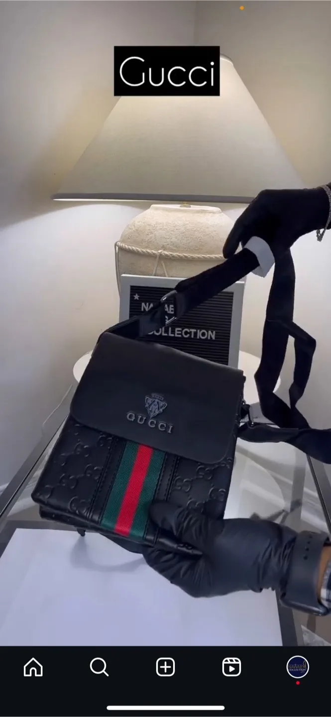 Gucci Black Shoulder Bag thumbnail