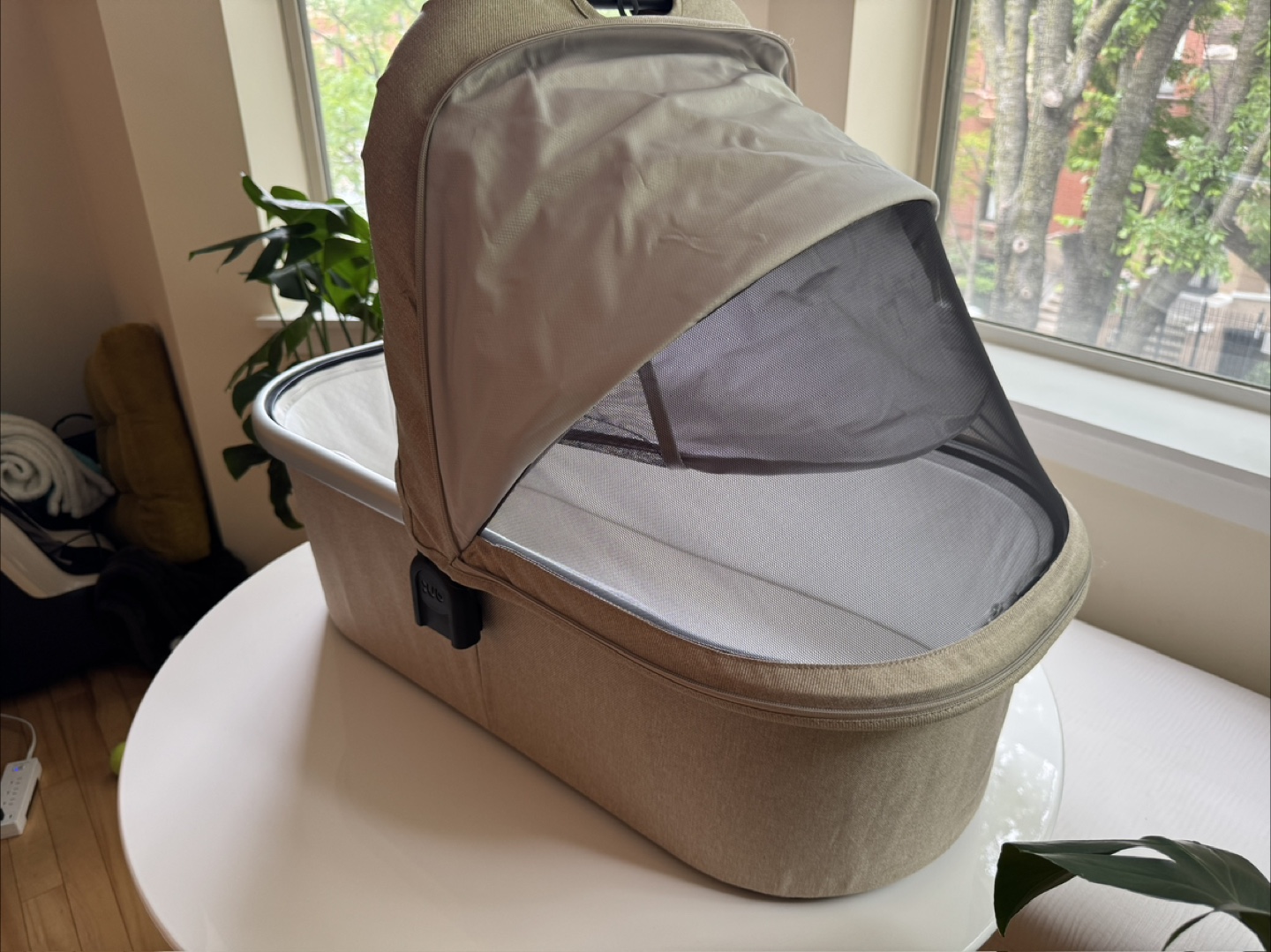 UPPAbaby Bassinet - Excellent Condition - photo 4