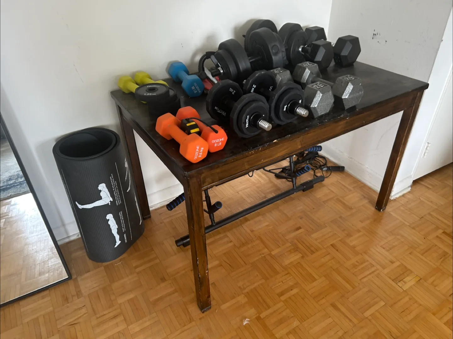 Mixed Set of Free Weights and gym equipment image indicator(2)