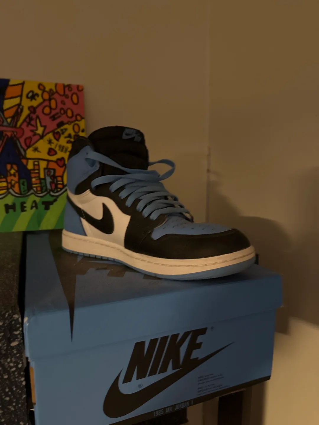 Jordan 1 university toe thumbnail